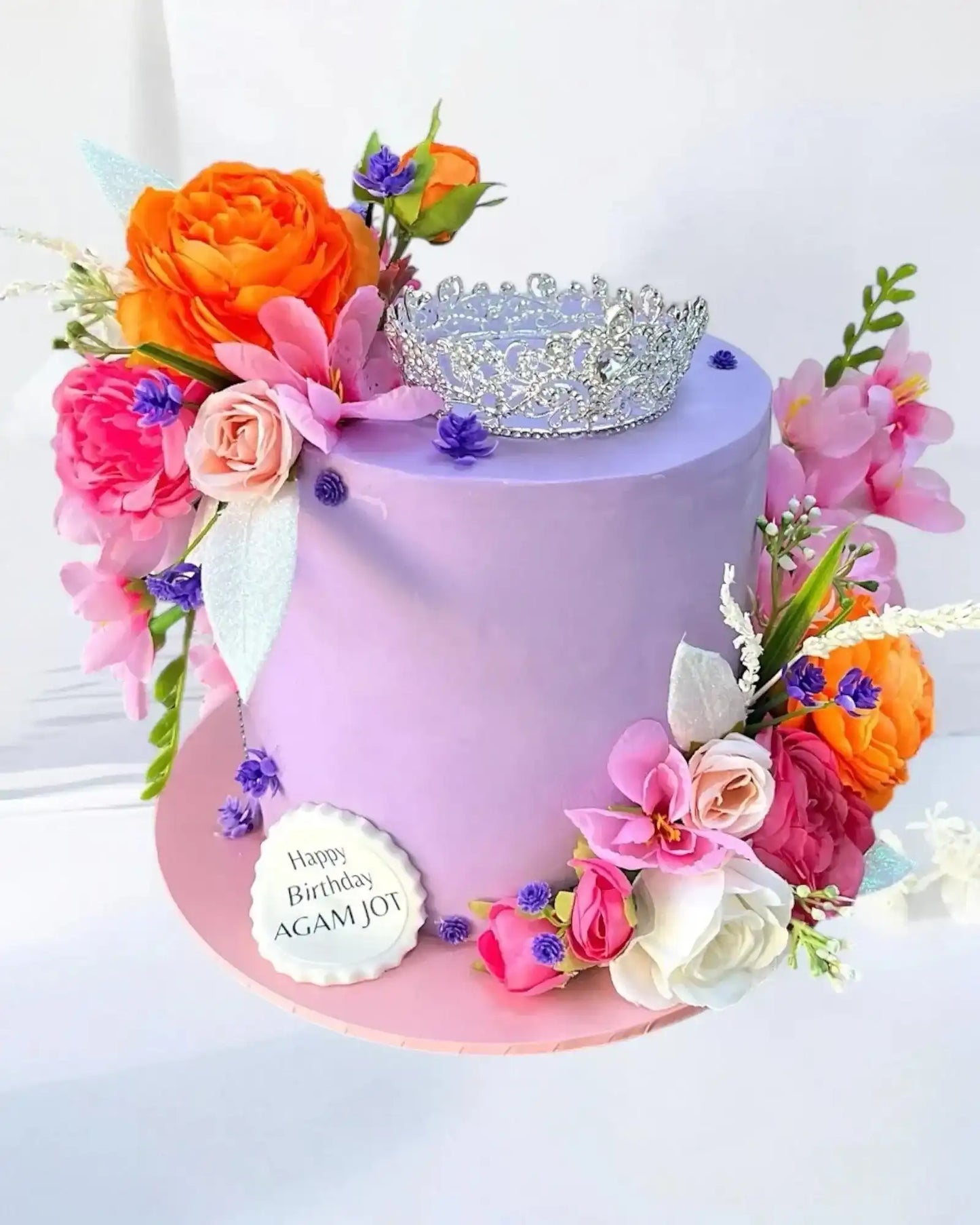 birthday-cake-with-crown-naturally-deliciousss - Naturally_deliciousss