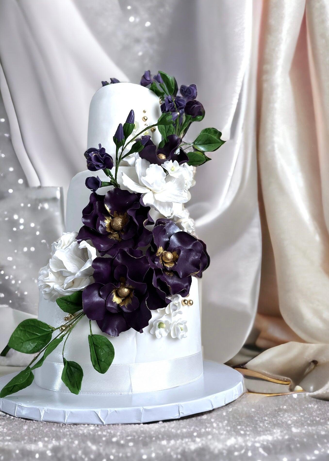 Wedding cake with hand made flowers - Naturally_deliciousss
