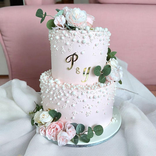 Wedding Cake with pearls - Naturally_deliciousss