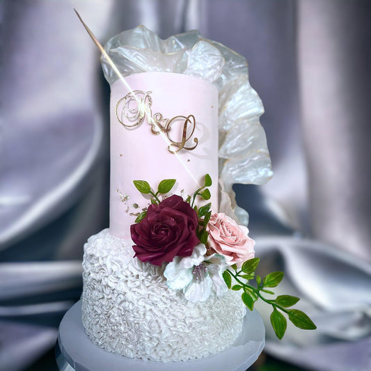 Wedding cake with rice decorations - Naturally_deliciousss